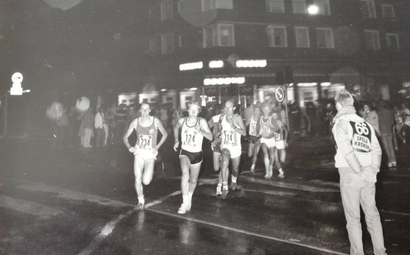 Midnattsloppet-Stockholm-1982-Mariatorget-Löpare-Täten
