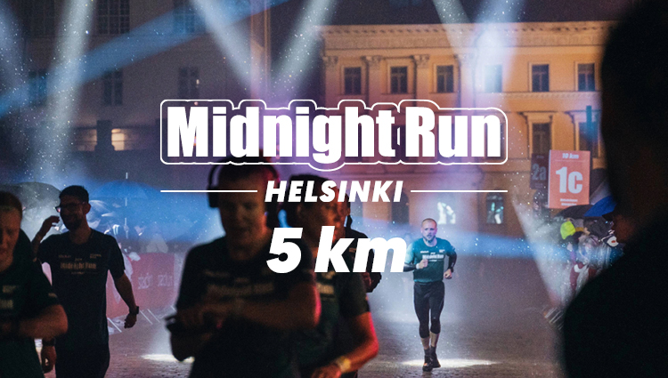 Midnight Run Helsinki löpare på väg mot mål