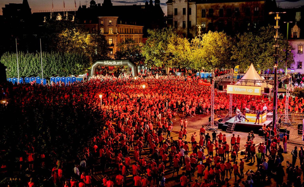 Midnattsloppet-malmo-stortorget-2025_11zon
