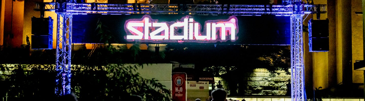 Stadiums aktivitet utmed banan i Midnattsloppet Göteborg