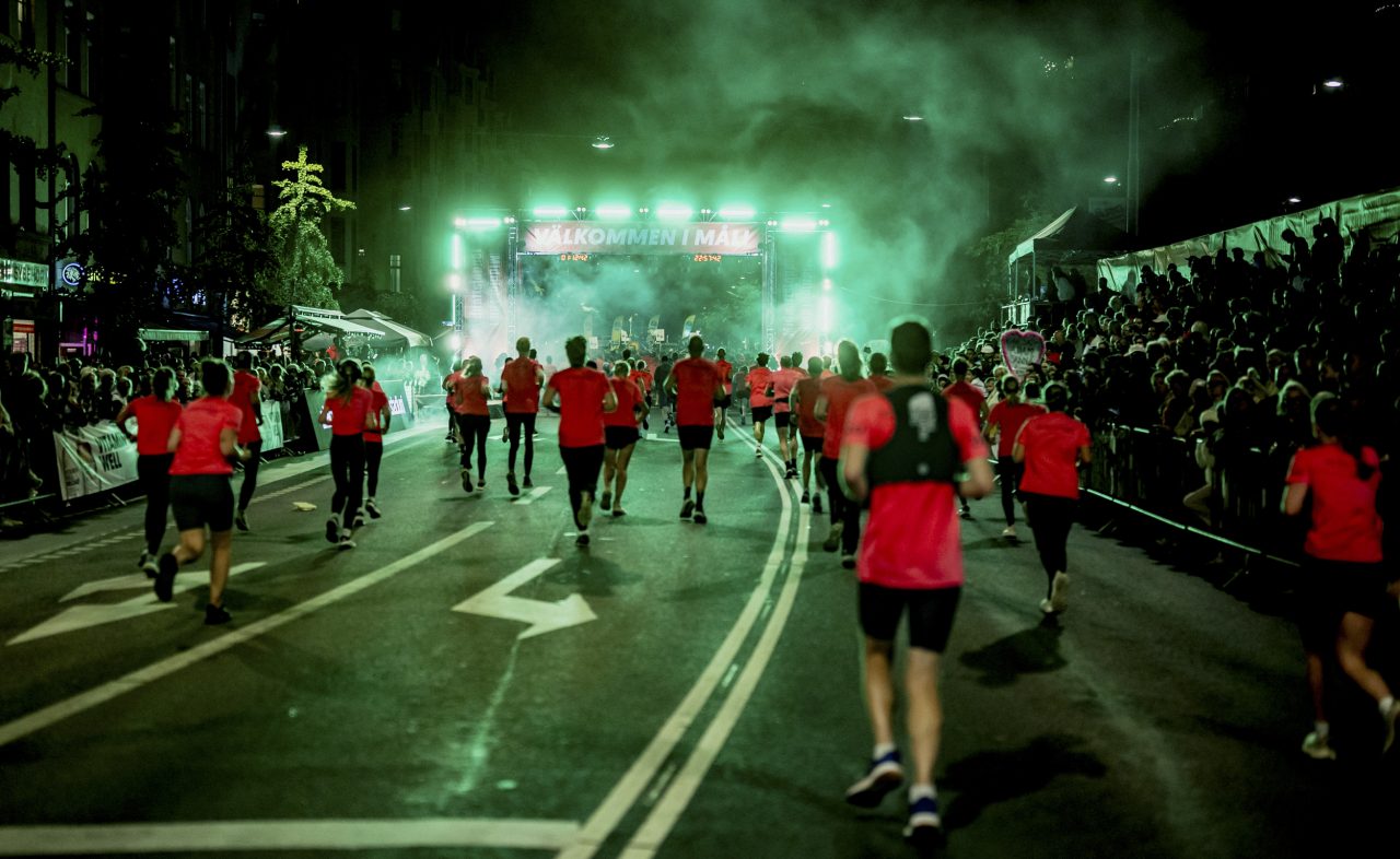 Midnattsloppet Stockholm springer in mot mål