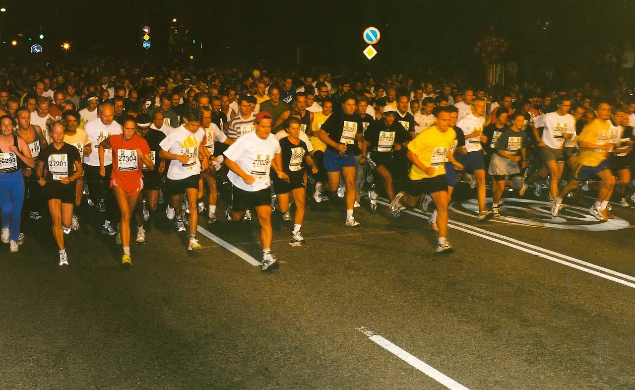 1999 historiska bilder starten